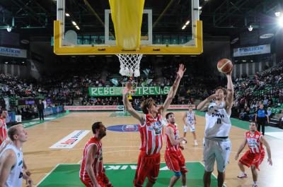 TREVISO 20 11 2010 LBA, CAMPIONATO 2010-2011 BENETTON TREVISO BASKET - BANCA TERCAS TERAMO