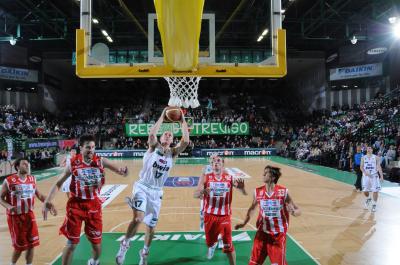 TREVISO 20 11 2010 LBA, CAMPIONATO 2010-2011 BENETTON TREVISO BASKET - BANCA TERCAS TERAMO