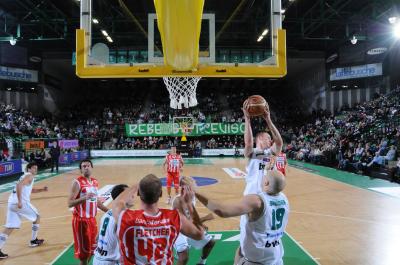 TREVISO 20 11 2010 LBA, CAMPIONATO 2010-2011 BENETTON TREVISO BASKET - BANCA TERCAS TERAMO