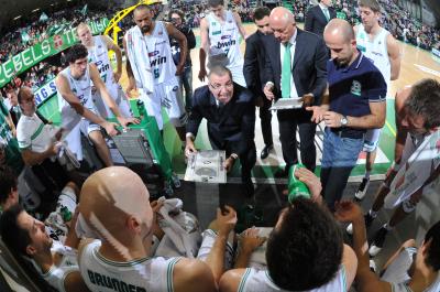 TREVISO 27 11 2010 LBA, CAMPIONATO 2010-2011 BENETTON TREVISO BASKET - PESARO