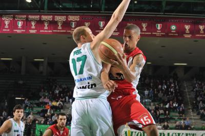 TREVISO 27 11 2010 LBA, CAMPIONATO 2010-2011 BENETTON TREVISO BASKET - PESARO