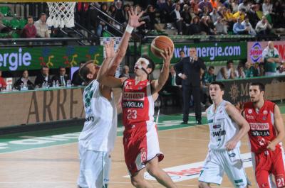 TREVISO 27 11 2010 LBA, CAMPIONATO 2010-2011 BENETTON TREVISO BASKET - PESARO