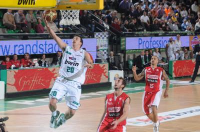 TREVISO 27 11 2010 LBA, CAMPIONATO 2010-2011 BENETTON TREVISO BASKET - PESARO