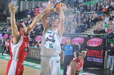 TREVISO 27 11 2010 LBA, CAMPIONATO 2010-2011 BENETTON TREVISO BASKET - PESARO