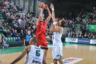 TREVISO 11 12 2010 LBA, CAMPIONATO 2010-2011 BENETTON TREVISO BASKET - ANGELICO BIELLA