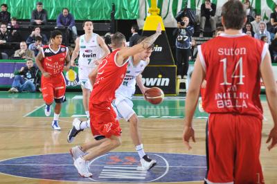 TREVISO 11 12 2010 LBA, CAMPIONATO 2010-2011 BENETTON TREVISO BASKET - ANGELICO BIELLA
