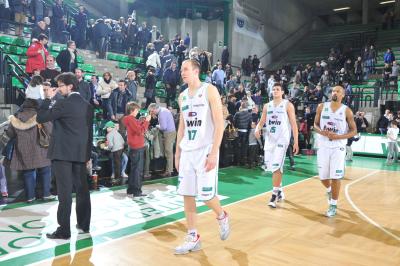 TREVISO 11 12 2010 LBA, CAMPIONATO 2010-2011 BENETTON TREVISO BASKET - ANGELICO BIELLA