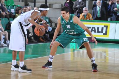 TREVISO 27 12 2010 EUROCUP  2010-2011 BENETTON BASKET - POAK