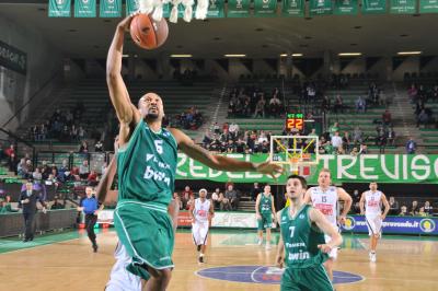 TREVISO 27 12 2010 EUROCUP  2010-2011 BENETTON BASKET - POAK