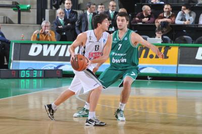 TREVISO 27 12 2010 EUROCUP  2010-2011 BENETTON BASKET - POAK