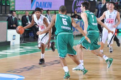 TREVISO 27 12 2010 EUROCUP  2010-2011 BENETTON BASKET - POAK