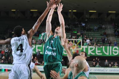 TREVISO 27 12 2010 EUROCUP  2010-2011 BENETTON BASKET - POAK