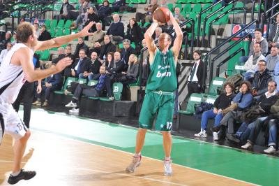 TREVISO 27 12 2010 EUROCUP  2010-2011 BENETTON BASKET - POAK