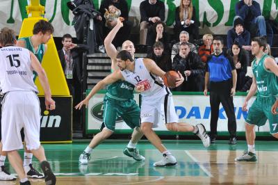 TREVISO 27 12 2010 EUROCUP  2010-2011 BENETTON BASKET - POAK