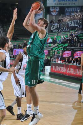 TREVISO 27 12 2010 EUROCUP  2010-2011 BENETTON BASKET - POAK