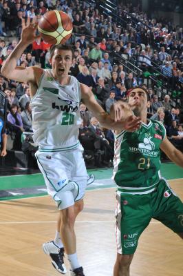 TREVISO 28 12 2010 LBA, CAMPIONATO 2010-2011 BENETTON TREVISO BASKET - MONTEPASCHI SIENA