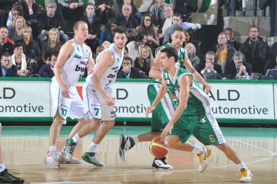 TREVISO 28 12 2010 LBA, CAMPIONATO 2010-2011 BENETTON TREVISO BASKET - MONTEPASCHI SIENA
