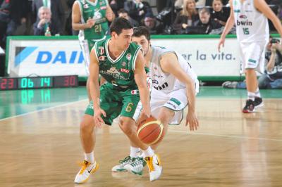 TREVISO 28 12 2010 LBA, CAMPIONATO 2010-2011 BENETTON TREVISO BASKET - MONTEPASCHI SIENA