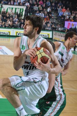 TREVISO 28 12 2010 LBA, CAMPIONATO 2010-2011 BENETTON TREVISO BASKET - MONTEPASCHI SIENA