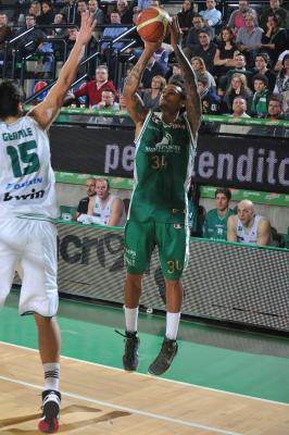 TREVISO 28 12 2010 LBA, CAMPIONATO 2010-2011 BENETTON TREVISO BASKET - MONTEPASCHI SIENA