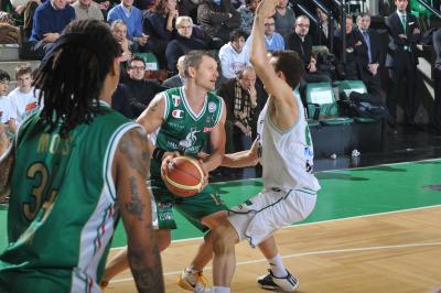 TREVISO 28 12 2010 LBA, CAMPIONATO 2010-2011 BENETTON TREVISO BASKET - MONTEPASCHI SIENA