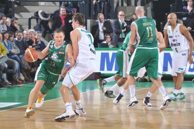 TREVISO 28 12 2010 LBA, CAMPIONATO 2010-2011 BENETTON TREVISO BASKET - MONTEPASCHI SIENA