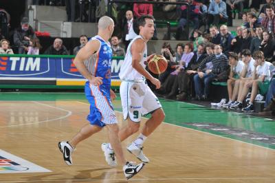 TREVISO 06 01 2011 LBA, CAMPIONATO 2010-2011 BENETTON TREVISO BASKET BRINDISI
