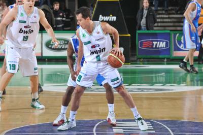 TREVISO 06 01 2011 LBA, CAMPIONATO 2010-2011 BENETTON TREVISO BASKET BRINDISI