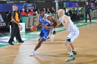 TREVISO 06 01 2011 LBA, CAMPIONATO 2010-2011 BENETTON TREVISO BASKET BRINDISI