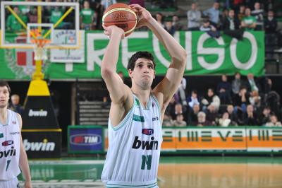 TREVISO 06 01 2011 LBA, CAMPIONATO 2010-2011 BENETTON TREVISO BASKET BRINDISI