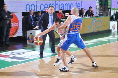 TREVISO 06 01 2011 LBA, CAMPIONATO 2010-2011 BENETTON TREVISO BASKET BRINDISI