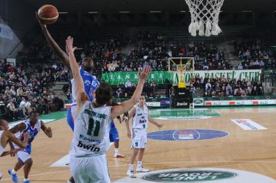 TREVISO 06 01 2011 LBA, CAMPIONATO 2010-2011 BENETTON TREVISO BASKET BRINDISI