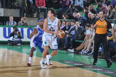 TREVISO 06 01 2011 LBA, CAMPIONATO 2010-2011 BENETTON TREVISO BASKET BRINDISI