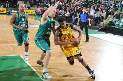 TREVISO 18 01 2011 EUROCUP  2010-2011 BENETTON BASKET - ALBA BERLIN