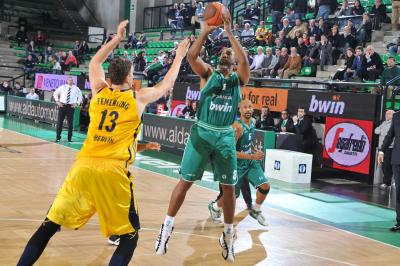 TREVISO 18 01 2011 EUROCUP  2010-2011 BENETTON BASKET - ALBA BERLIN