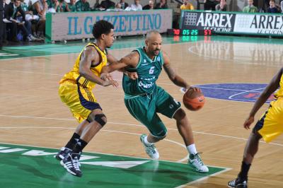 TREVISO 18 01 2011 EUROCUP  2010-2011 BENETTON BASKET - ALBA BERLIN