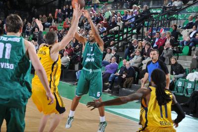 TREVISO 18 01 2011 EUROCUP  2010-2011 BENETTON BASKET - ALBA BERLIN