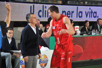 TREVISO 29 01 2011 LBA, CAMPIONATO 2010-2011 BENETTON TREVISO BASKET - ARMANI JEANS MILANO