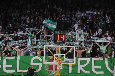 TREVISO 29 01 2011 LBA, CAMPIONATO 2010-2011 BENETTON TREVISO BASKET - ARMANI JEANS MILANO