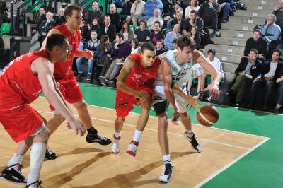 TREVISO 29 01 2011 LBA, CAMPIONATO 2010-2011 BENETTON TREVISO BASKET - ARMANI JEANS MILANO