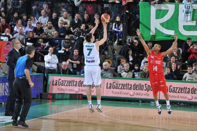 TREVISO 29 01 2011 LBA, CAMPIONATO 2010-2011 BENETTON TREVISO BASKET - ARMANI JEANS MILANO