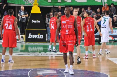 TREVISO 29 01 2011 LBA, CAMPIONATO 2010-2011 BENETTON TREVISO BASKET - ARMANI JEANS MILANO