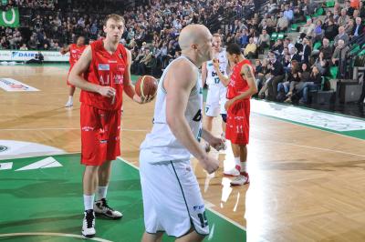 TREVISO 29 01 2011 LBA, CAMPIONATO 2010-2011 BENETTON TREVISO BASKET - ARMANI JEANS MILANO