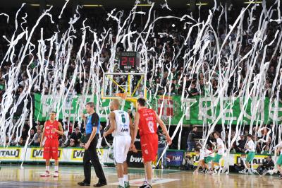 TREVISO 29 01 2011 LBA, CAMPIONATO 2010-2011 BENETTON TREVISO BASKET - ARMANI JEANS MILANO