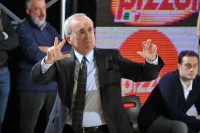 TREVISO 29 01 2011 LBA, CAMPIONATO 2010-2011 BENETTON TREVISO BASKET - ARMANI JEANS MILANO