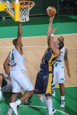 TREVISO 06 02 2011 LBA, CAMPIONATO 2010-2011 BENETTON TREVISO BASKET MONTEGRANARO