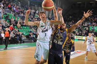 TREVISO 06 02 2011 LBA, CAMPIONATO 2010-2011 BENETTON TREVISO BASKET MONTEGRANARO