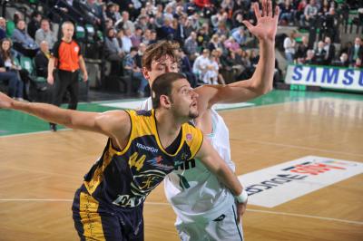 TREVISO 06 02 2011 LBA, CAMPIONATO 2010-2011 BENETTON TREVISO BASKET MONTEGRANARO