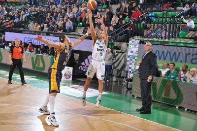 TREVISO 06 02 2011 LBA, CAMPIONATO 2010-2011 BENETTON TREVISO BASKET MONTEGRANARO