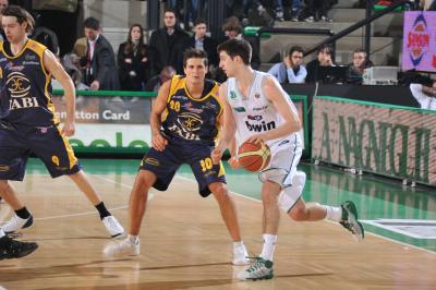TREVISO 06 02 2011 LBA, CAMPIONATO 2010-2011 BENETTON TREVISO BASKET MONTEGRANARO